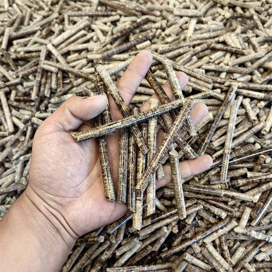 Straw and stalk biomass